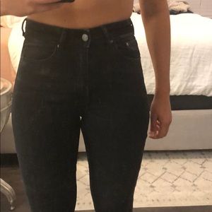 H&M Jeans - H&M high waisted ankle crops black size 6 H&M Jeans - H&M high waisted ankle crops black size 6